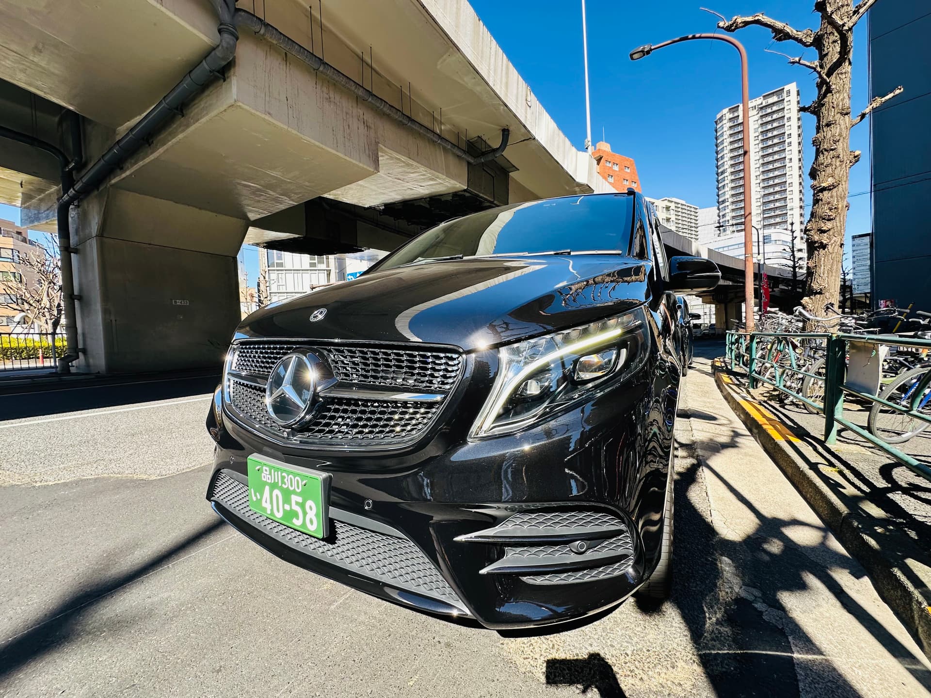 Mercedes-Benz V-Class Black Suite